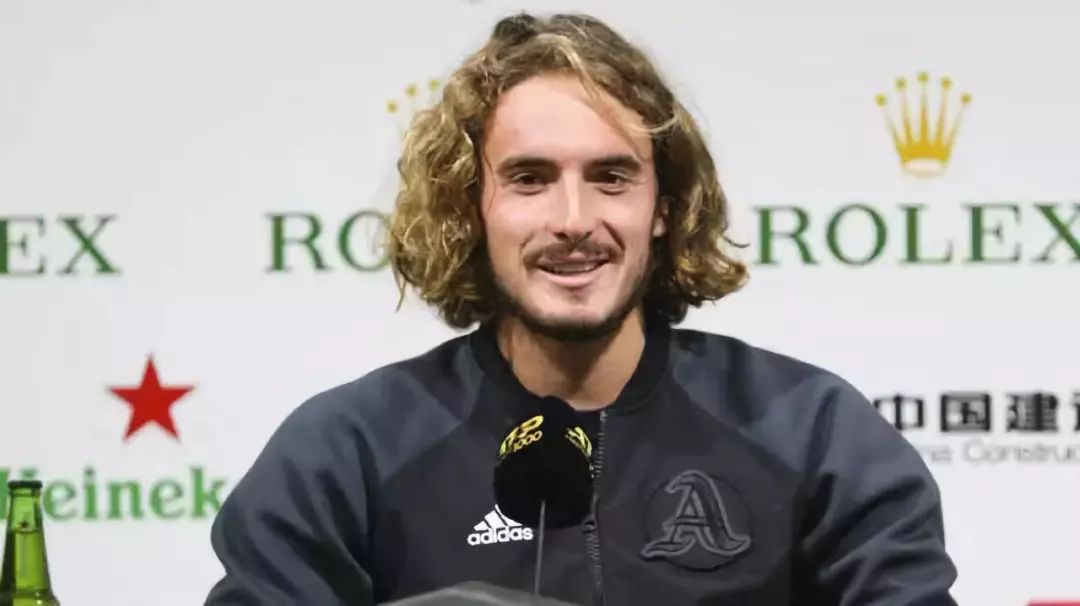 队信任和角 队信任和角